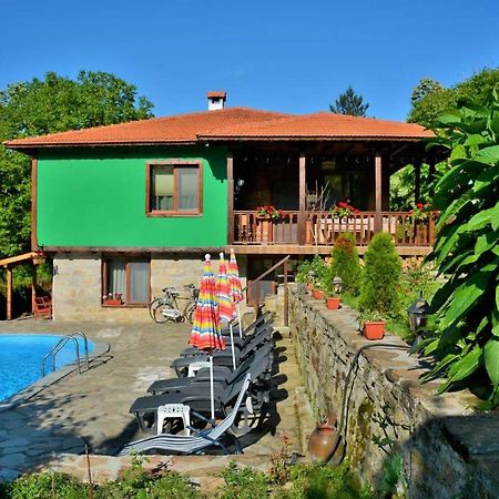 Къща Край Реката/ House By The River Vetrintsi المظهر الخارجي الصورة